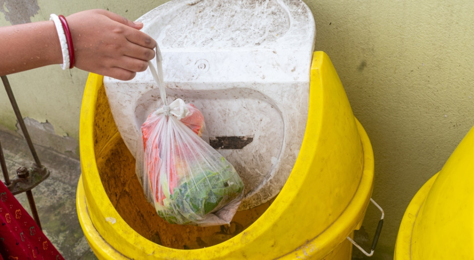 Cenne paliwo ląduje w zwykłym śmietniku. Marnujemy energię na potęgę