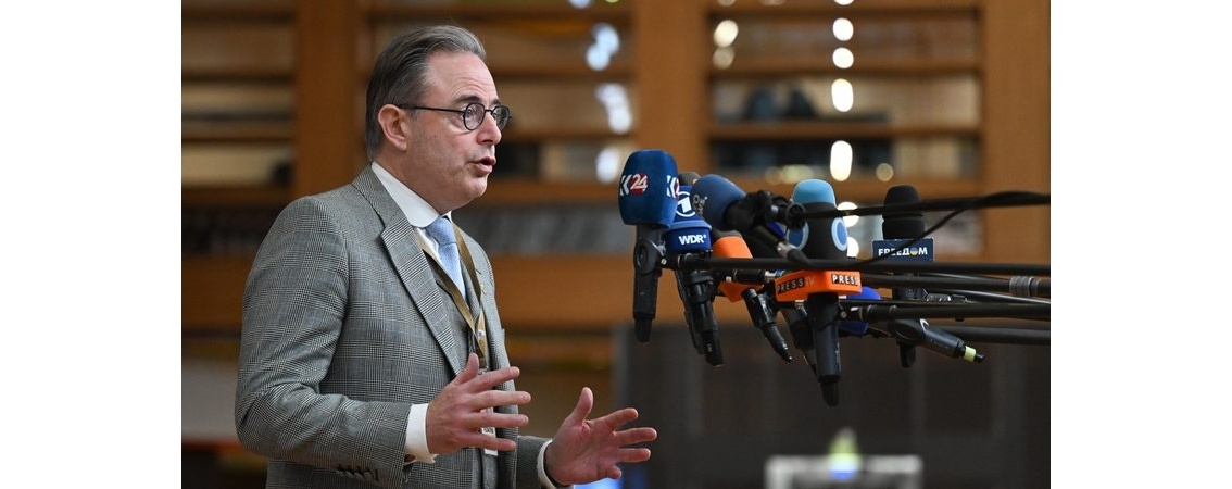 Belgia: Koalicja murem za premierem. Nie chce pożyczki dla Ukrainy? - EURACTIV.pl