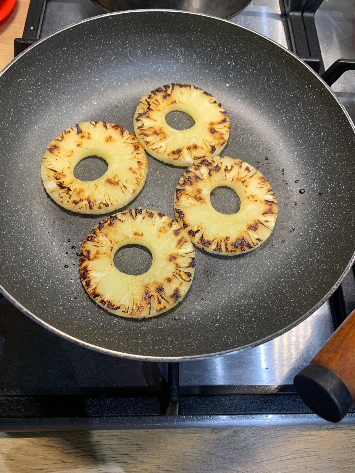 426cadb3-5f92-4fab-b8ea-484f313145a7