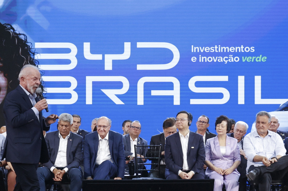 Chiński gigant buduje tu wielką fabrykę elektryków. Inwestycja jest warta miliard dolarów