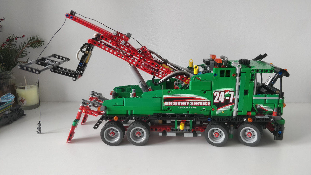 LEGO Technic Wóz techniczny (42008) - złożenie i recenzja