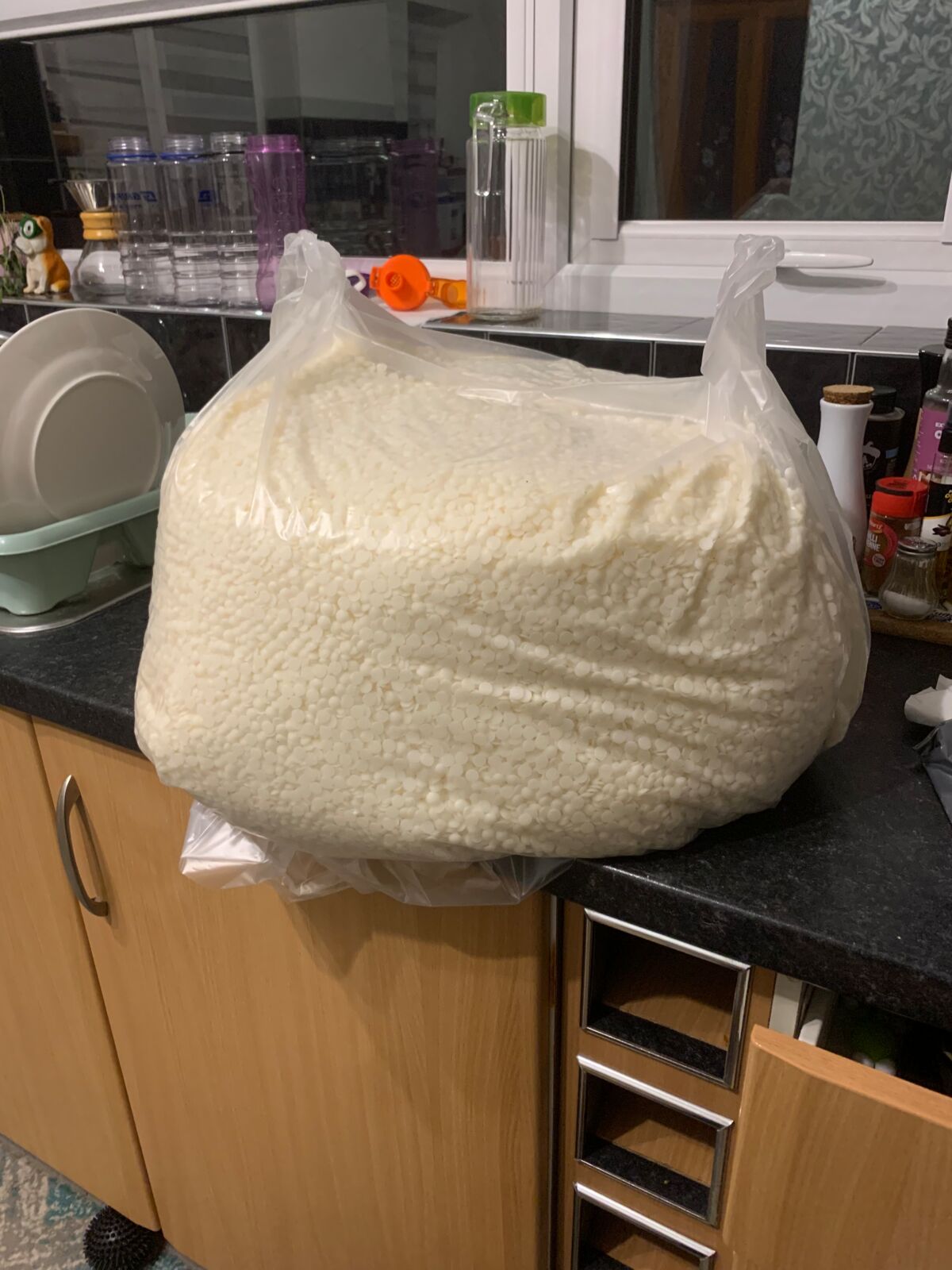 c28f0810-005f-4da5-93cc-e3ddbcb9fe71