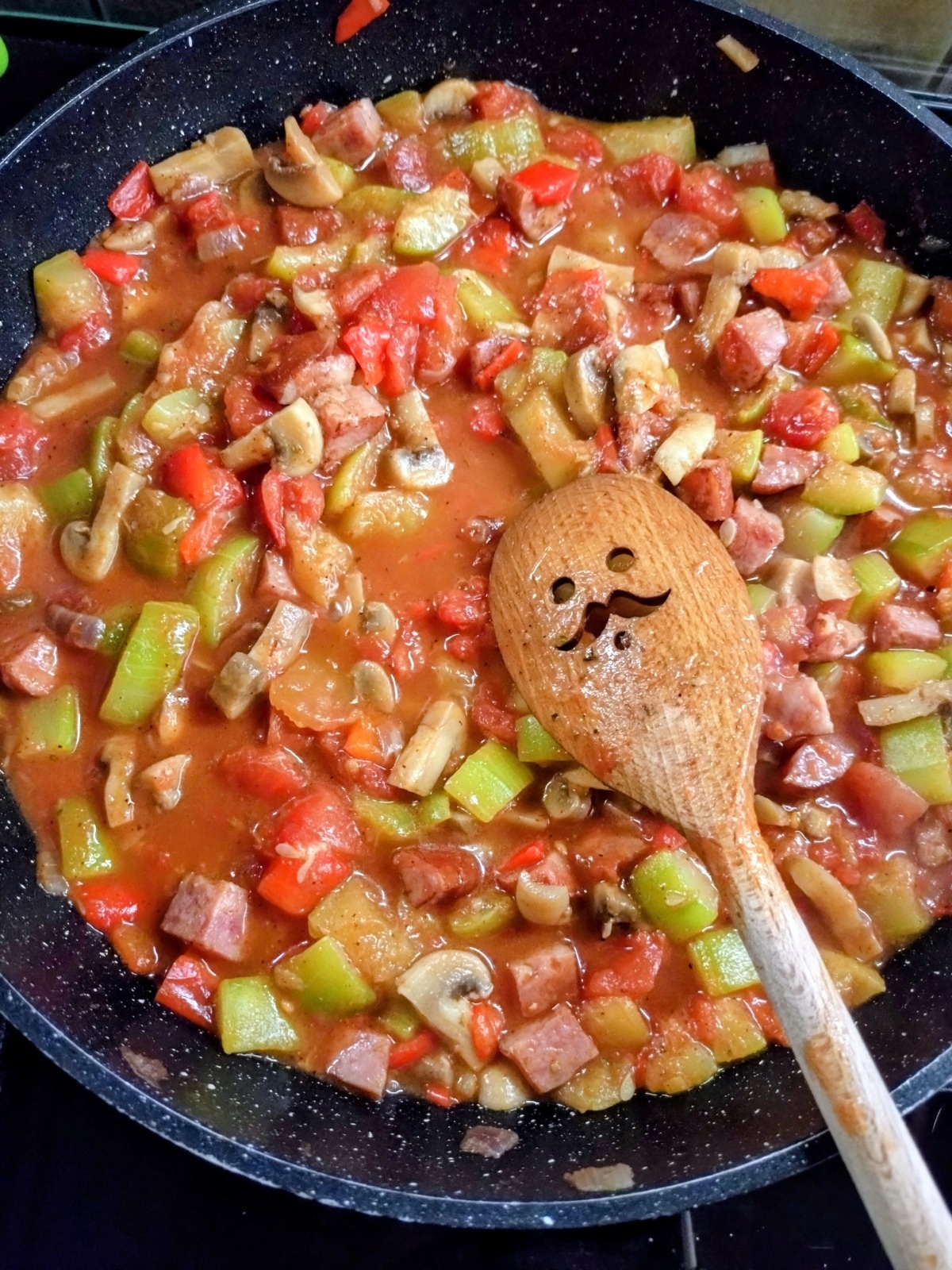 c56884f6-2a3e-46b6-a752-2067dc9c9932