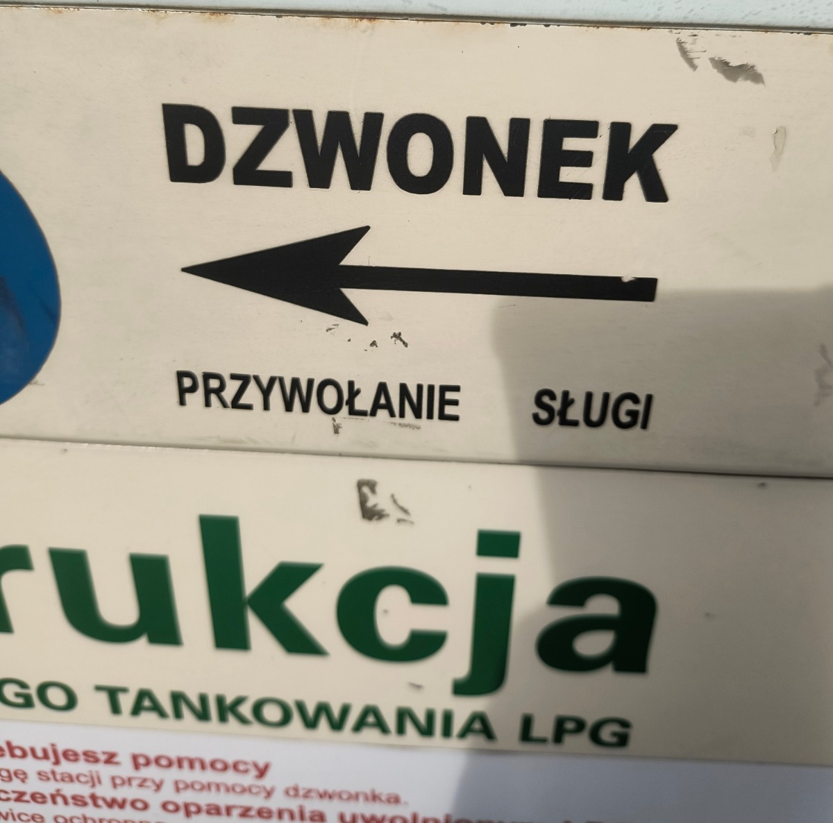 b2117490-3b2a-4506-b19b-fb362e747549