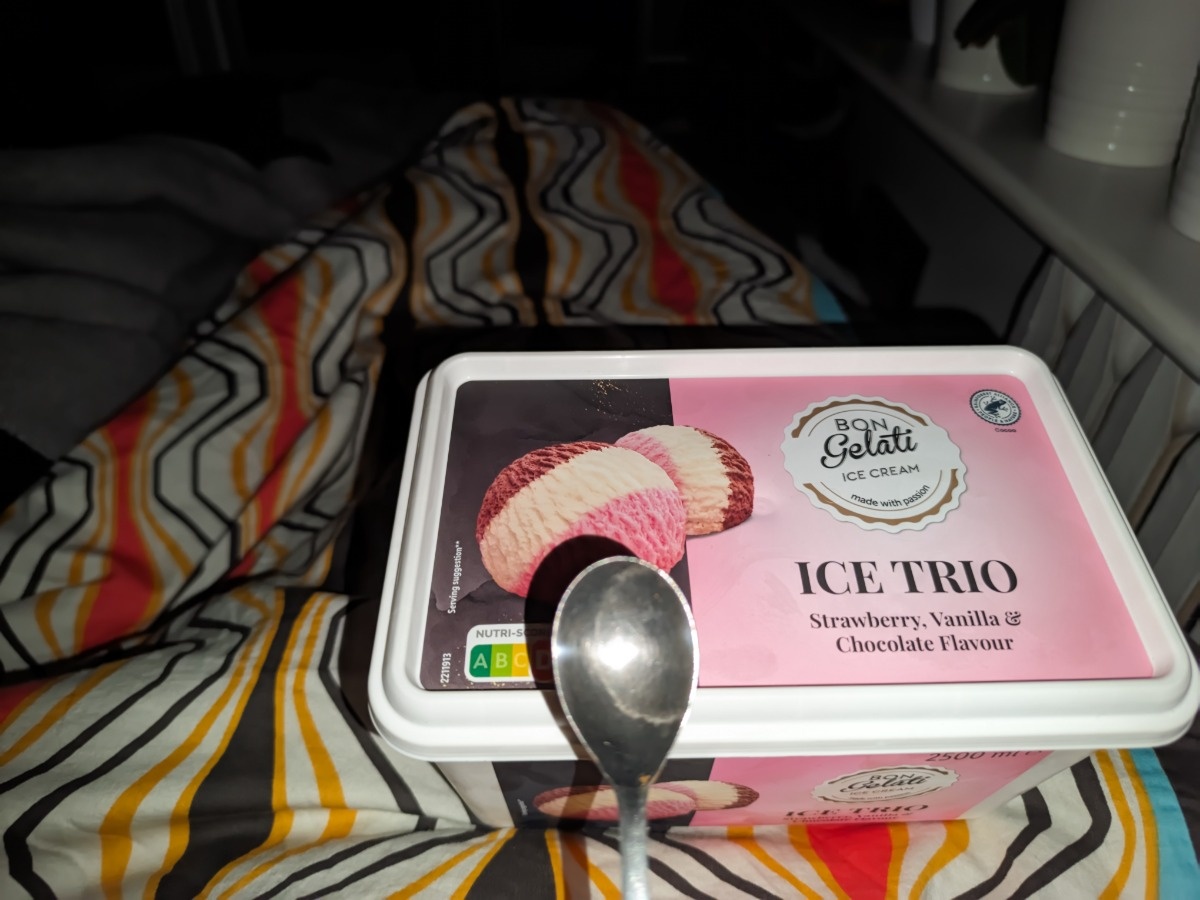 5b69598f-4bb4-4452-92d6-25d4b77d7e7d