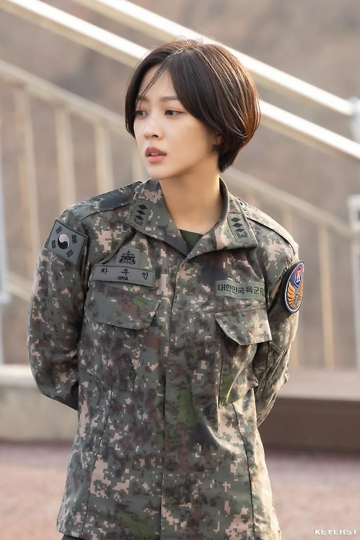 b061b56e-2665-4807-83fa-d054c9efd35f