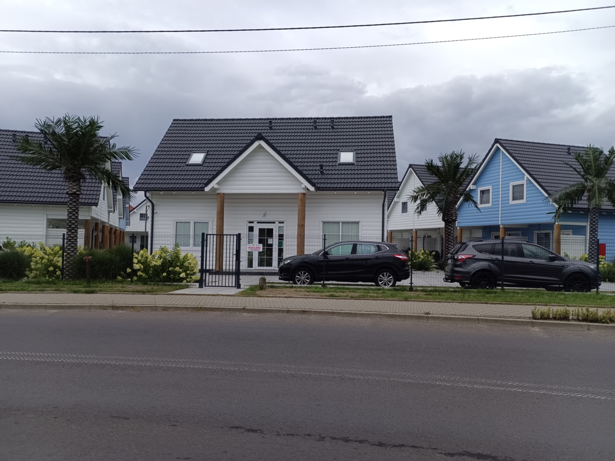 b189d4af-2efc-47c0-97d7-4275f29f747d