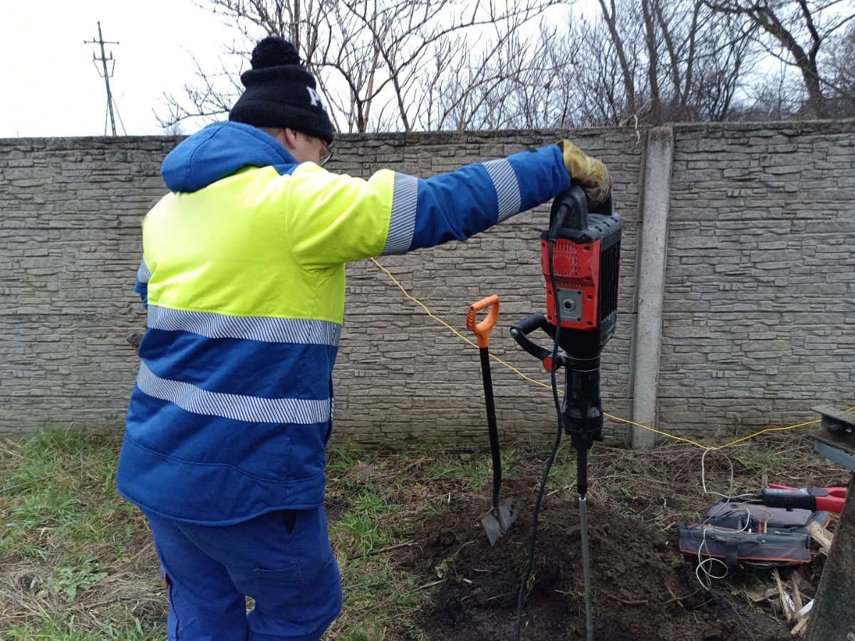 9f784121-c66b-4320-8424-5ef3870bccb4