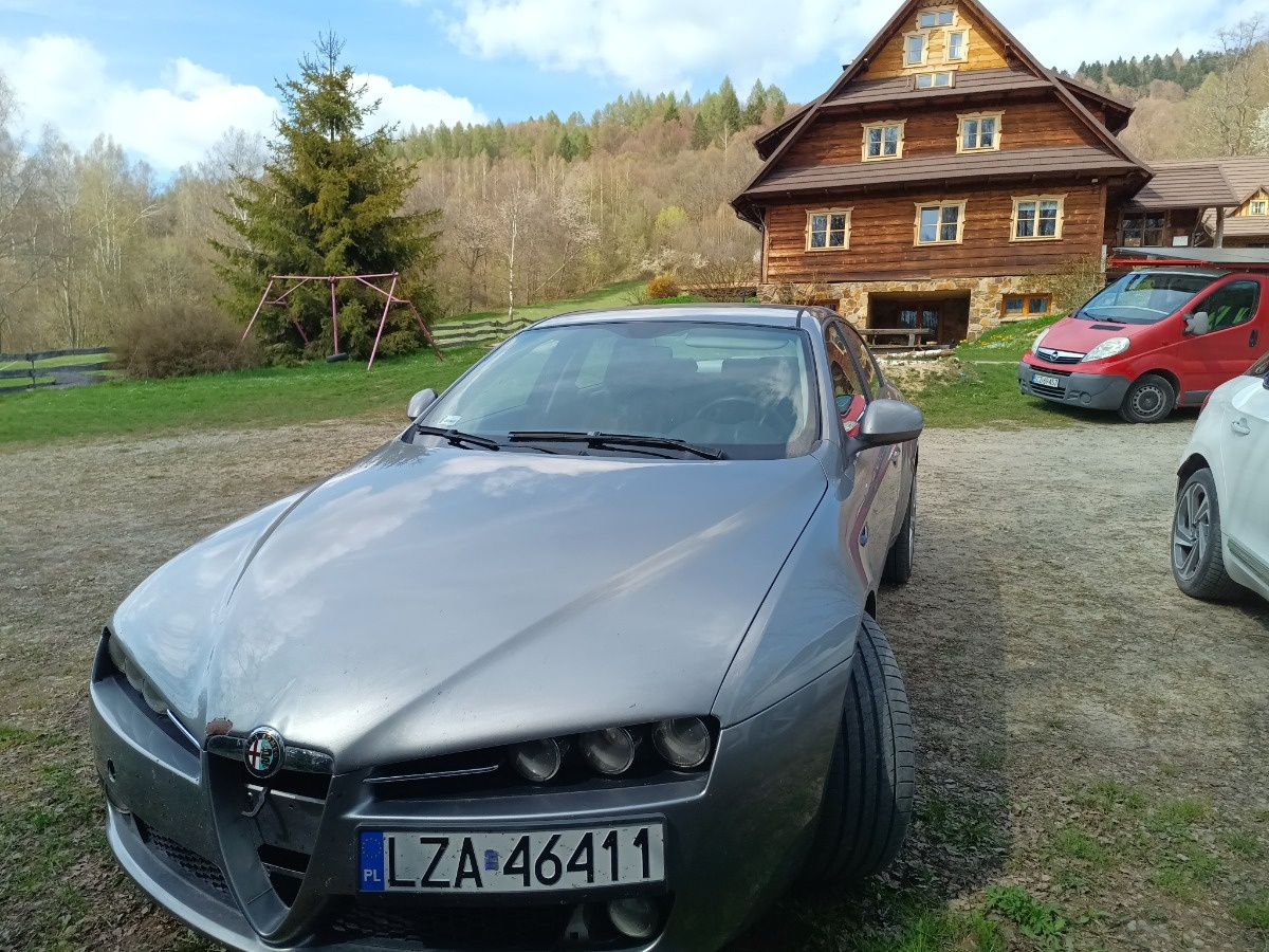 0f101d95-0e62-4e2c-893f-4acd1662d97f