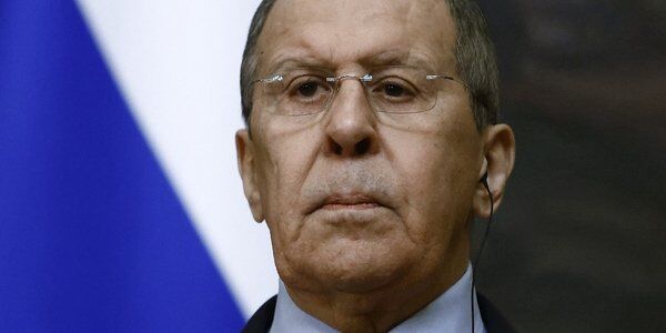 MSZ Rosji: Ambasada w Kijowie pracuje normalnie. Nie ma ewakuacji rodzin