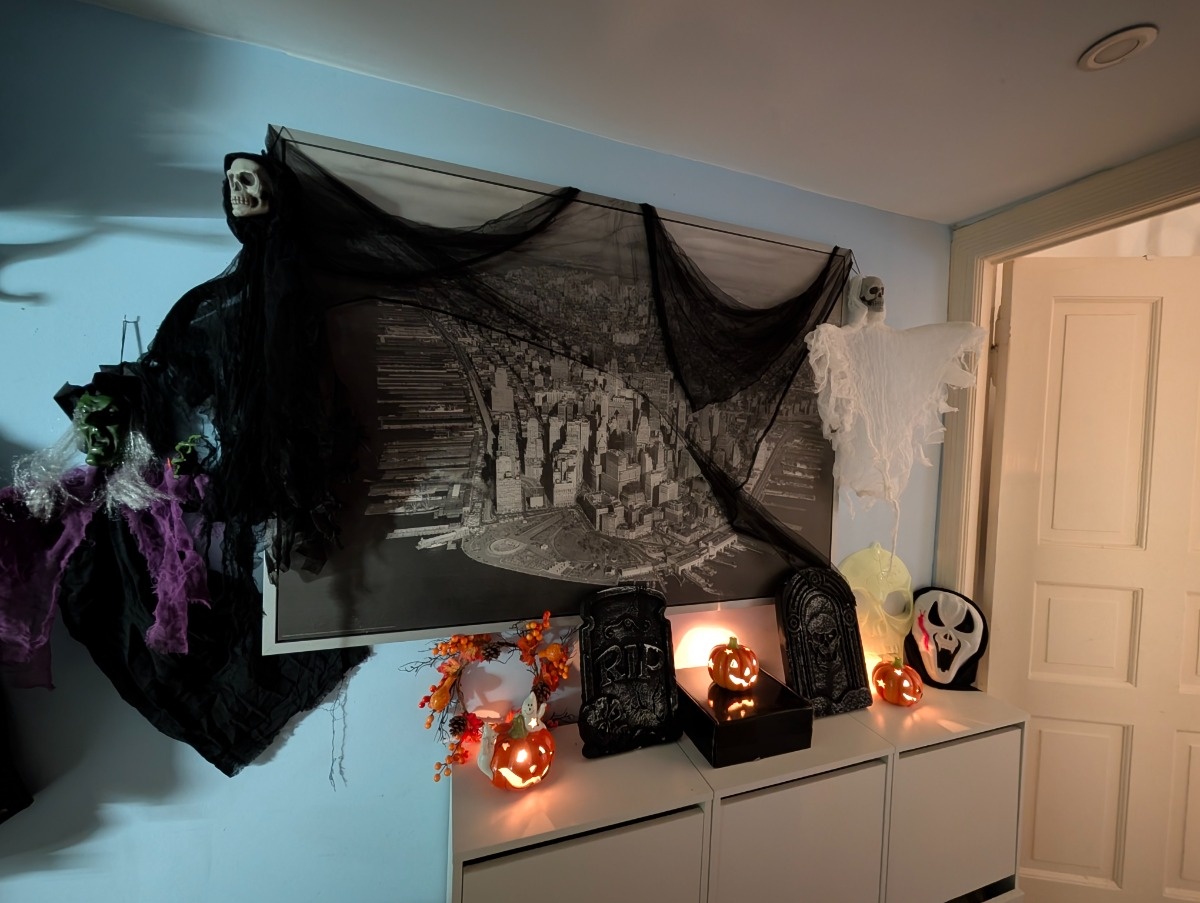 f0287b09-e1d5-43f0-a890-655049cefffc