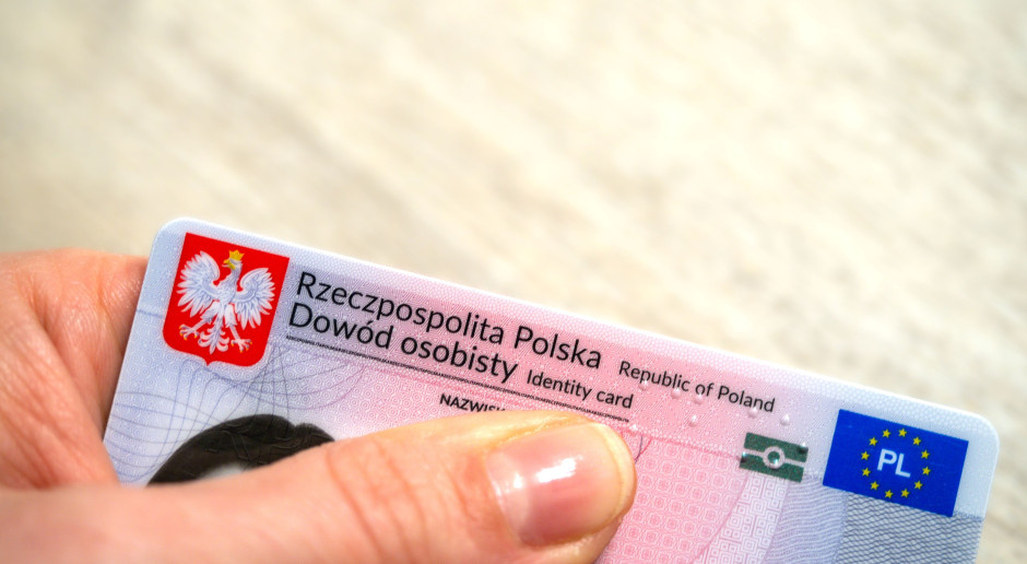 Urzędy unieważniają dowody i o tym nie informują. Ogromne kłopoty dla posiadaczy