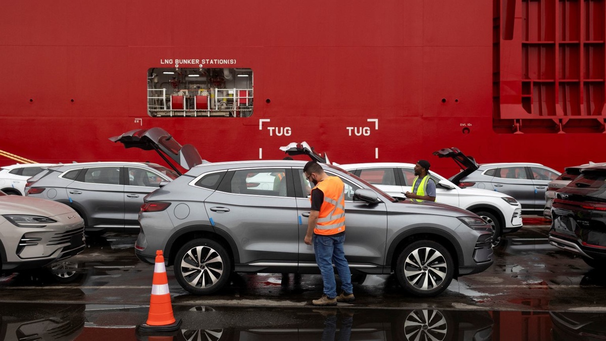 Chińczycy przejmują rynek w Polsce. Wyraźny trend. "Bardzo szybko zwiększają udziały"