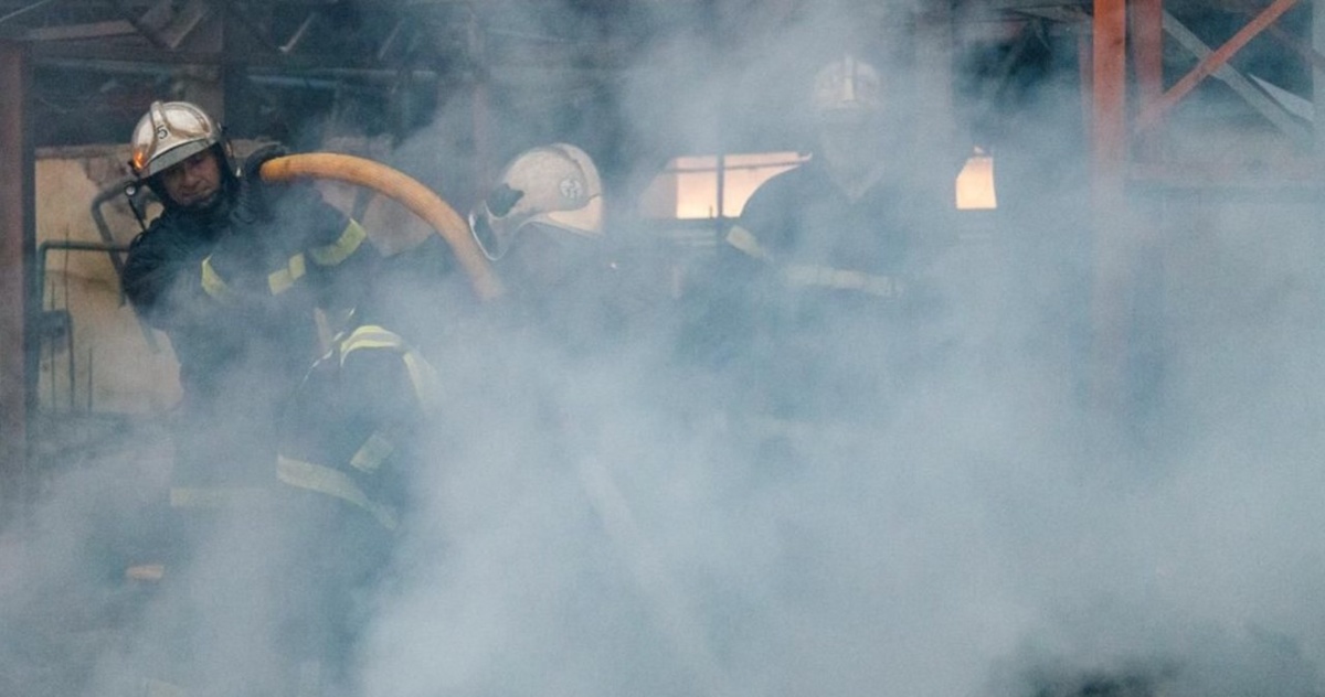 Rosjanie uderzyli w polską fabrykę Barlinek w Winnicy wna Ukrainie. Są ranni