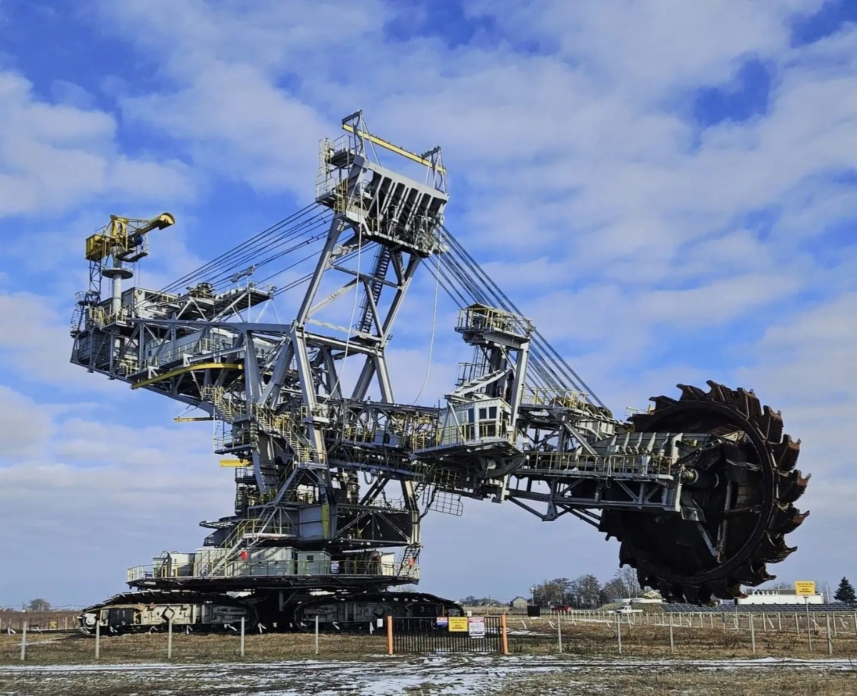 d944f699-14a5-4808-b14f-6787e155814f