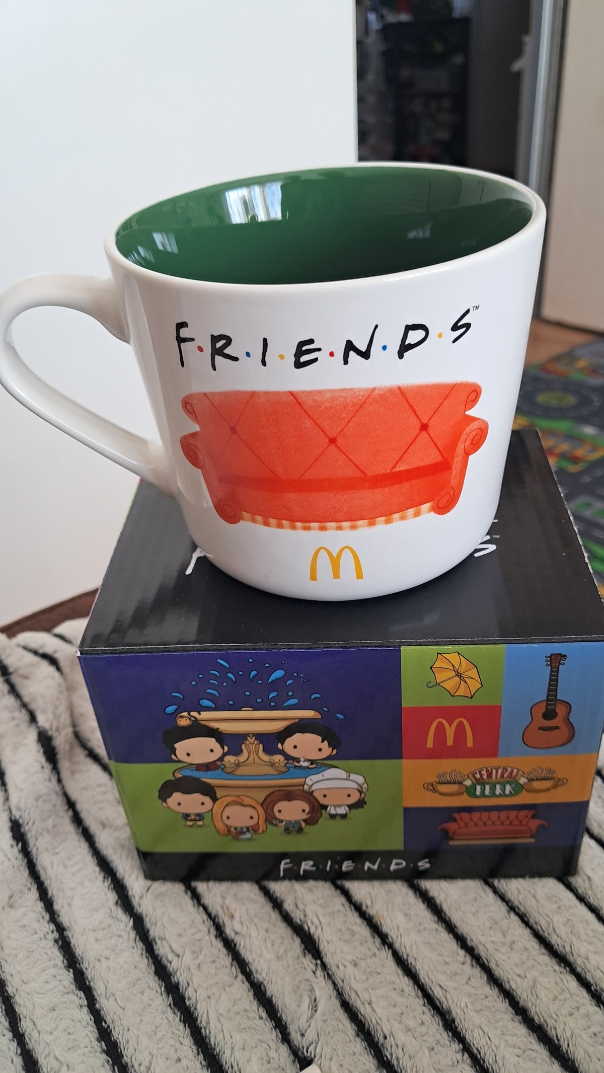 9925de39-0e98-4127-9434-6a57b0784c9e