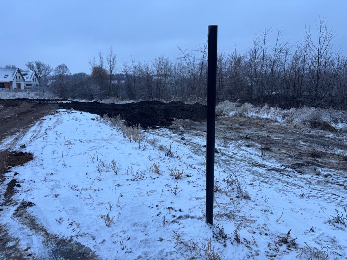 d80075f0-0c4b-4c76-be7b-65e695dacc36