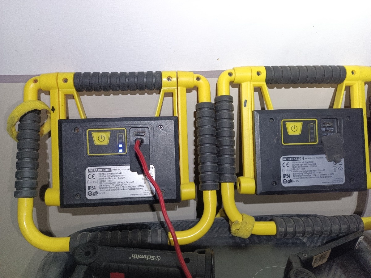 8fd85ae9-e4ad-4c72-bf04-764c14e94190