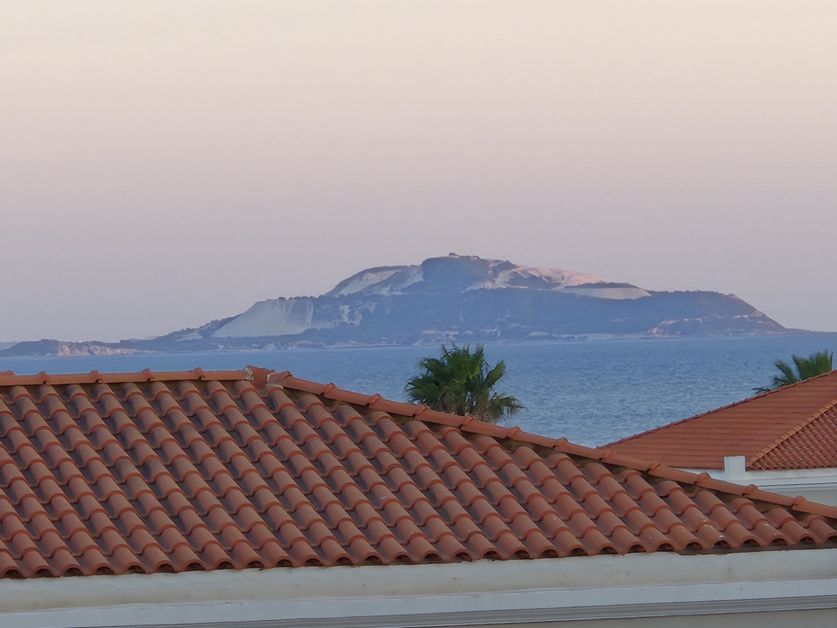 211f0d48-b2cd-48db-9417-4139f3228c2b