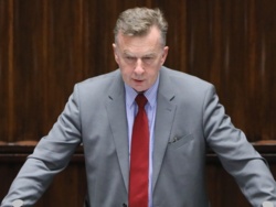 Politechnika bez pieniędzy na komputer kwantowy. MNiSW twierdzi, że uczelnia jest "pieszczochem PiS"