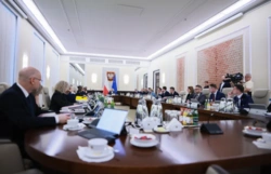 Rząd przyjął cztery projekty ustaw, złożone przez MF w ramach deregulacji