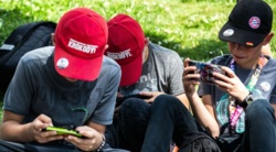 Połowa zdjęć dzieci trafia na strony pornograficzne. Alarmujące dane