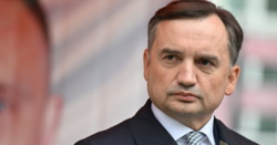 "Jak cię złapią za rękę, to mów, że to nie twoja ręka". Kolejna odsłona taśm ziobrystów