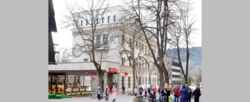 W budynku Poczty Polskiej przy Krupówkach w Zakopanem może powstać hotel. Spółka szuka najemcy