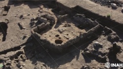 Wioska poprzedzająca Cerro de Trincheras i miejsca z petroglifami znalezione w stanie Sonora