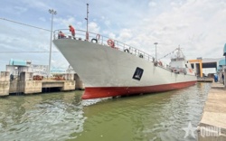 Nowe wietnamskie okręty desantowe wzorowane na polskiej konstrukcji