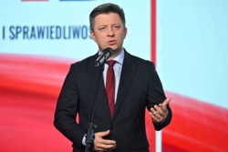 Afera mailowa: jest akt oskarżenia wobec Dworczyka