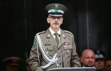 Olbrzymie zarobki i szefów służb mundurowych. Oto rekordziści