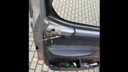 48-latek wprawił służby w osłupienie. „Wehikuł wyjęty z planu filmowego”, cud, że jeszcze jechał.