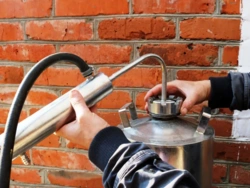 USA wracają do bimbrownictwa. Sąd federalny zniósł obowiązujący od 158 lat zakaz domowego pędzenia alkoholu