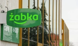 PKO wchodzi do Żabki. Rewolucja w sklepach staje się faktem. Sprawdzamy, co się zmieni