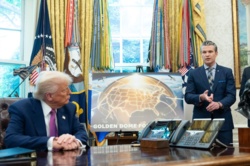 "Złota Kopuła" Trumpa. Prezydent USA ogłasza kosmiczny plan obrony