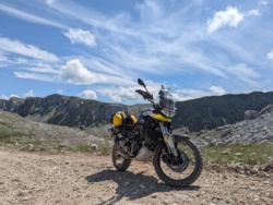 5b80b0ca-a17b-4374-b925-b61883cbc4cc