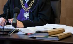 Liczba pozwów "frankowych" rośnie o 4-5 tys. miesięcznie