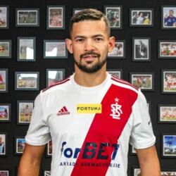 f4478fea-53b1-4884-9f10-1a9d90768b7e