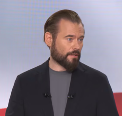 fce14a02-3566-4572-9e6d-c677aee85c96