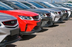 Nowa opłata od samochodów uderzy w portfele Polaków? Najwyższa stawka za auta z Chin