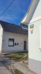 6f08169a-abd9-41cc-a89c-f7d0772bbd97