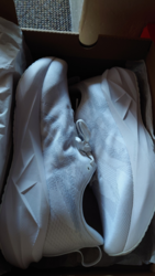 f9a61870-d722-4be4-b5ae-0fa3159cd851