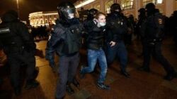 Rosja. Ponad tysiąc osób zatrzymano za protesty przeciwko wojnie z Ukrainą