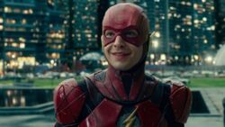 Flash - jeden z Mrocznych Rycerzy będzie trenował herosa. Komiks wprowadzi do filmu