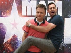 Hołownia chce wyjaśnień w "Aferze Sikorskiego"