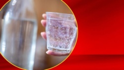 Pilne! KRYSTYNKA naturalna woda mineralna gazowana" w butelkach o pojemności 330 ml