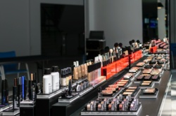 5 niezbędników do codziennej pielęgnacji – te produkty powinny znaleźć się w Twojej łazience