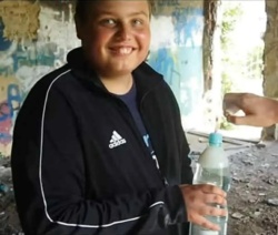 9a8930de-7137-42af-8b40-956bd69144c9