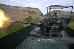 b076e97b-6922-4c5a-b53d-38136940406f